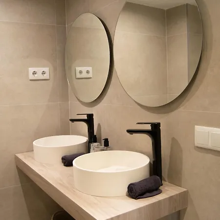 Casa Bar Apartment Madrid Exterior photo